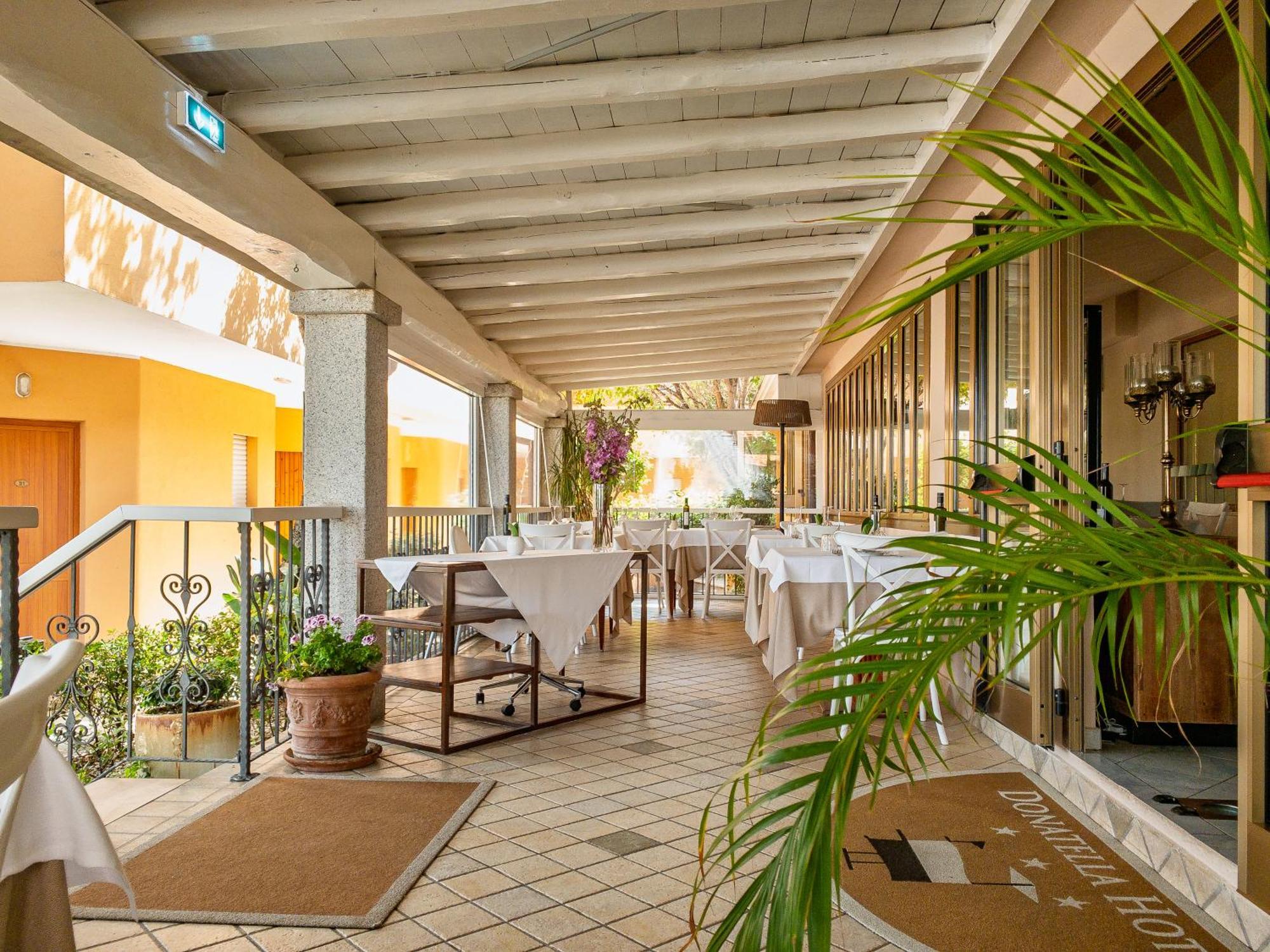 Hotel Donatella โปซาดา ภายนอก รูปภาพ